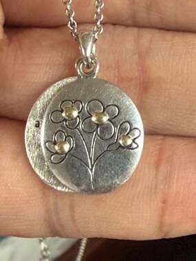Berco Mustard Seed Matthew 17:20 Sterling Silver and Gold Flower Pendant Necklac